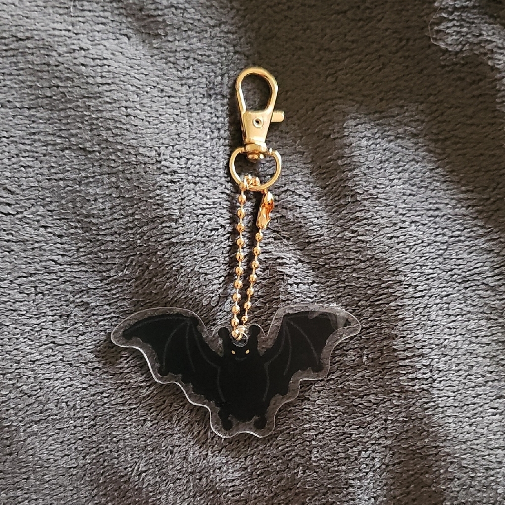 Black Rhinestone Bat Keychain - Picture 3 of 3